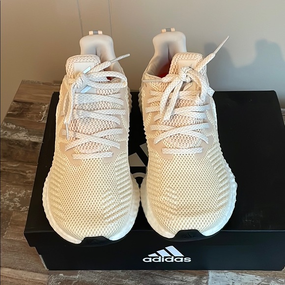 Adidas Alphaboost Sneakers Size 5.5 - Picture 2 of 9